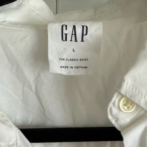 GAP White Long-Sleeve Button Shirt - Picture 6 of 9